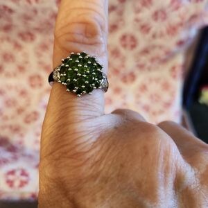 Elegant Green Cluster Ring